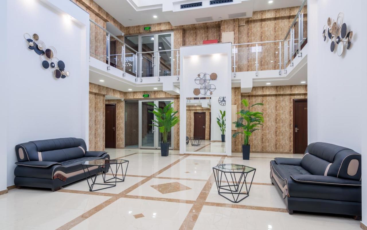 Aura Hotel Тбілісі Екстер'єр фото